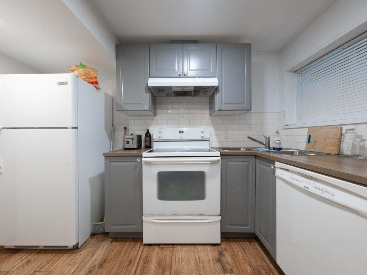 Front Yard Photo of 5247 10a Avenue, Delta, BC