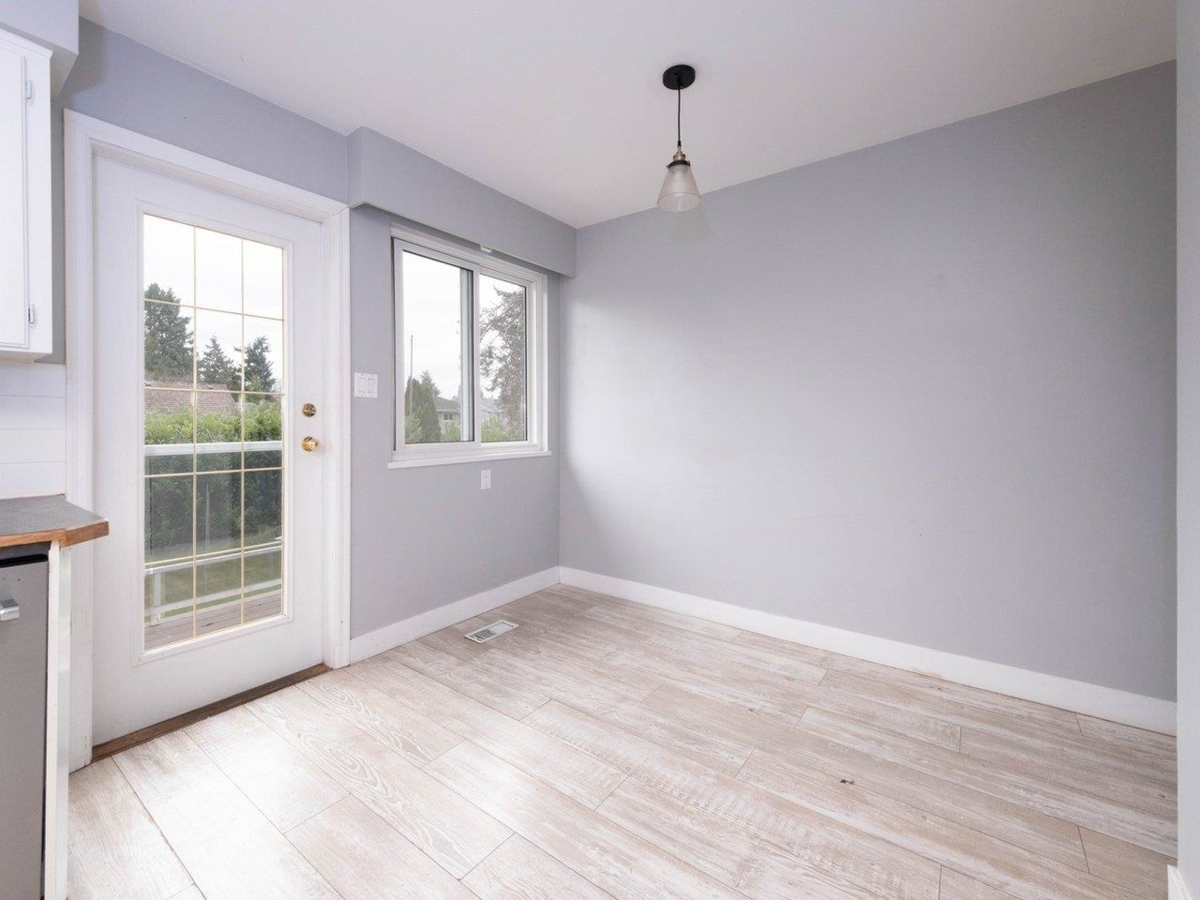 Walk-In Closet Photo of 5247 10a Avenue, Delta, BC