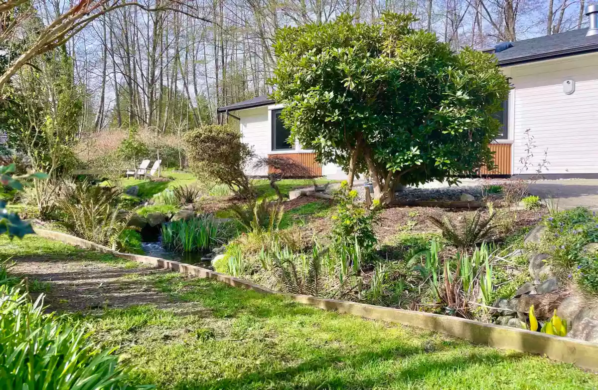 Front Yard Photo of 655 Dougall Road, Gibsons, BC