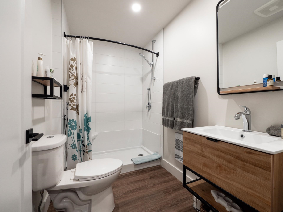 Powder Room Photo of 655 Dougall Road, Gibsons, BC