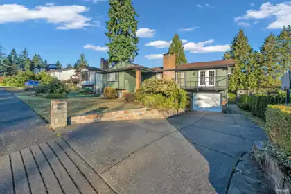 2731 Daybreak Avenue, Coquitlam, BC