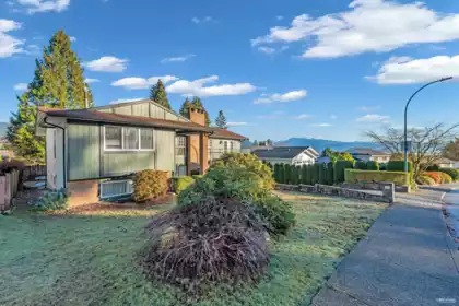2731 Daybreak Avenue, Coquitlam, BC