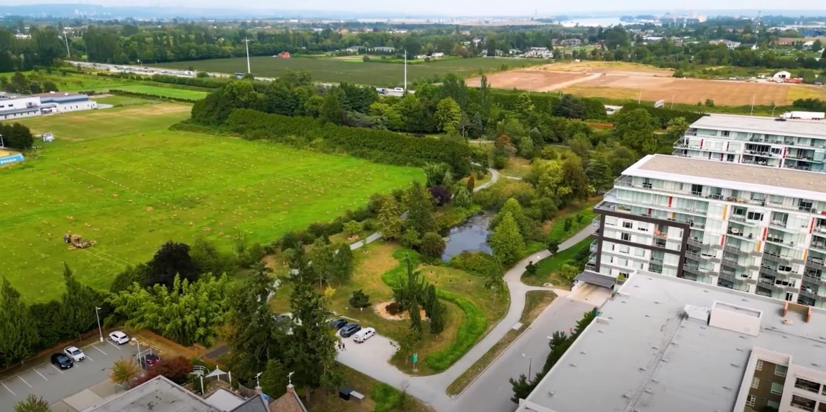 Outdoor Patio Photo of 331 12339 Steveston Highway, Richmond, BC