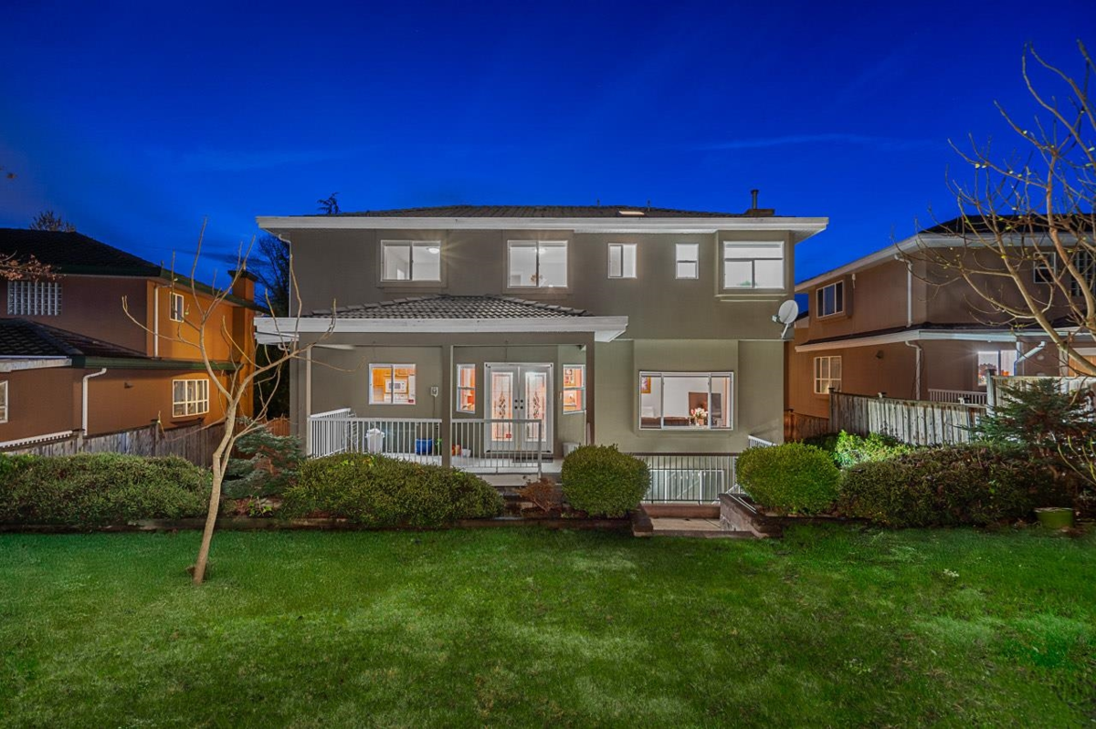 Office / Den Photo of 2768 Southcrest Drive, Burnaby, BC