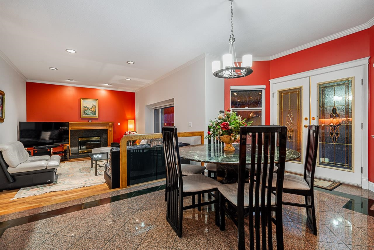 Pantry Photo of 2768 Southcrest Drive, Burnaby, BC