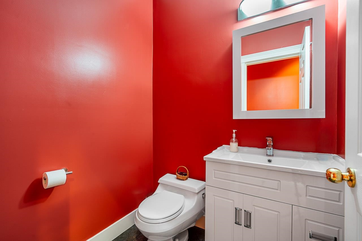 Primary Bedroom Photo of 2768 Southcrest Drive, Burnaby, BC