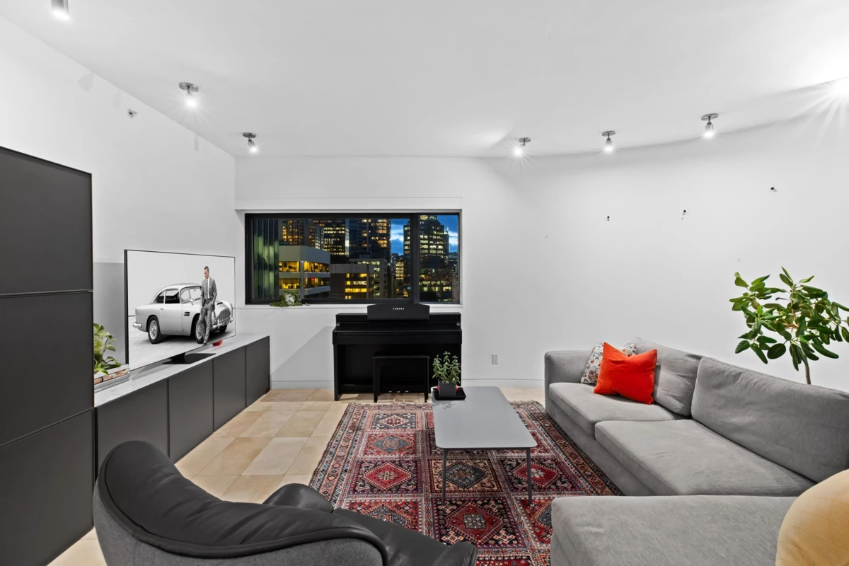 Primary Bedroom Photo of 1807 838 W Hastings Street, Vancouver, BC