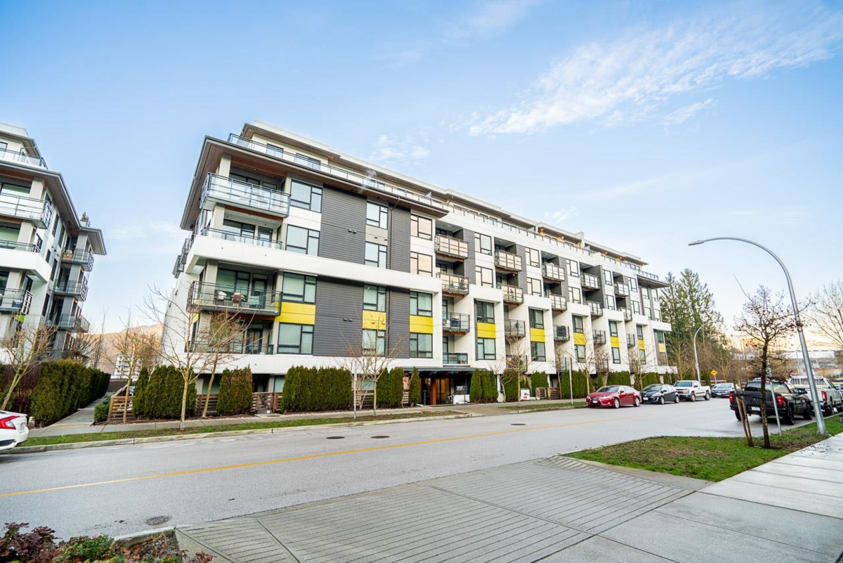 Hot Tub / Spa Photo of 112 3038 St. George Street Street, Port Moody, BC