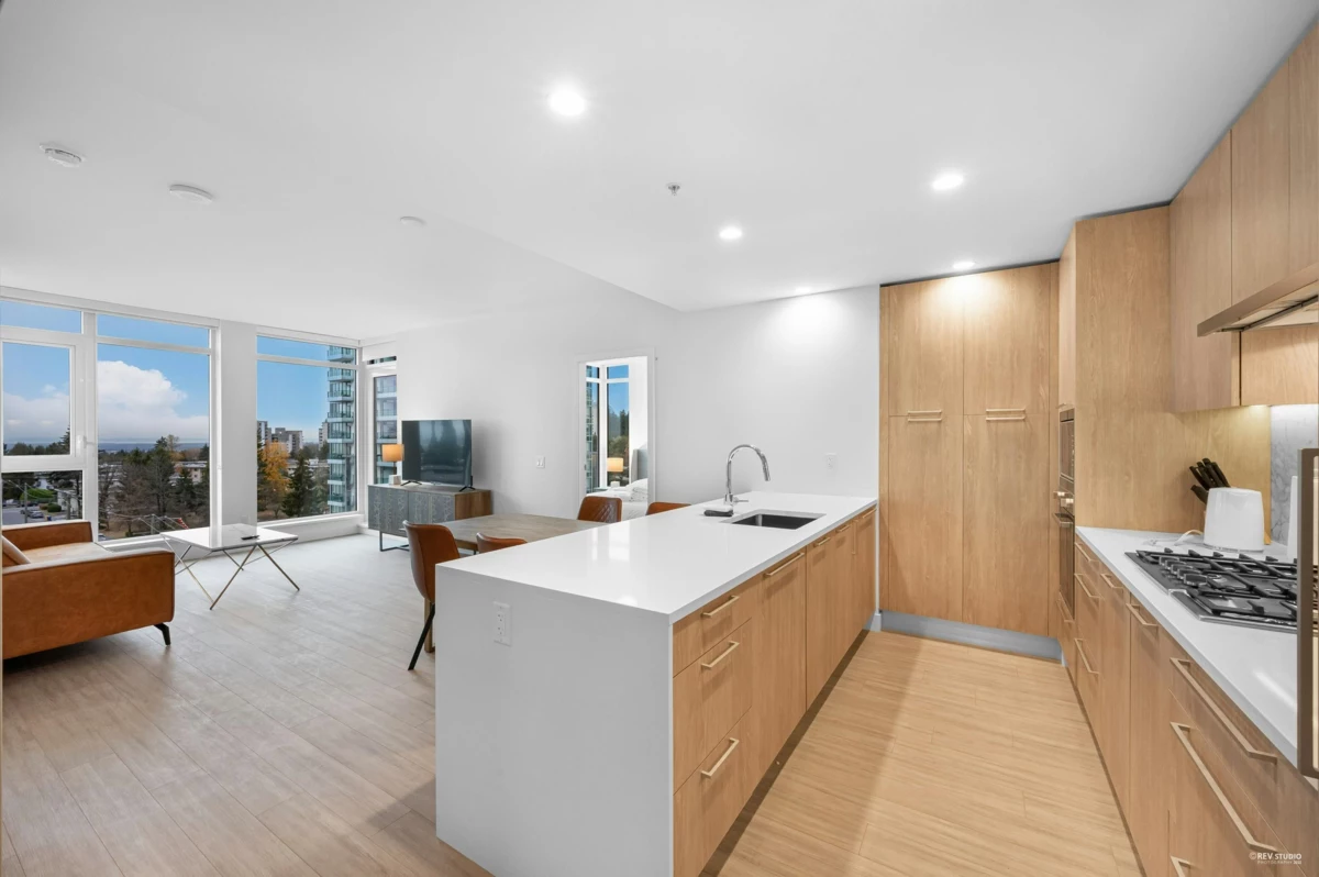 Breakfast Nook Photo of 703 6398 Silver Avenue, Burnaby, BC