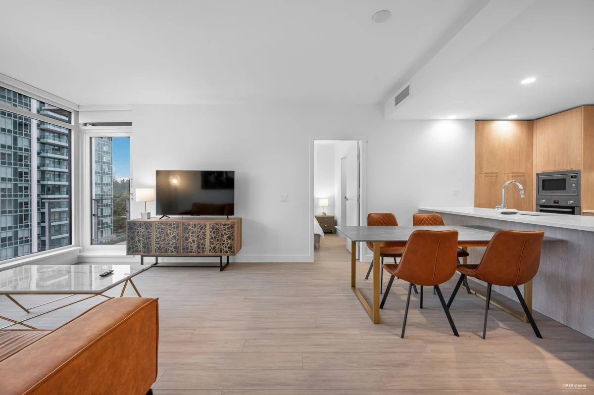 Kitchen Island Photo of 703 6398 Silver Avenue, Burnaby, BC