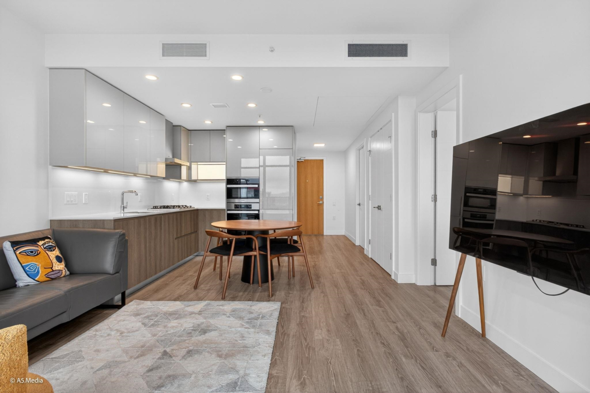 Bedroom 2 Photo of 2603 6511 Sussex Avenue, Burnaby, BC