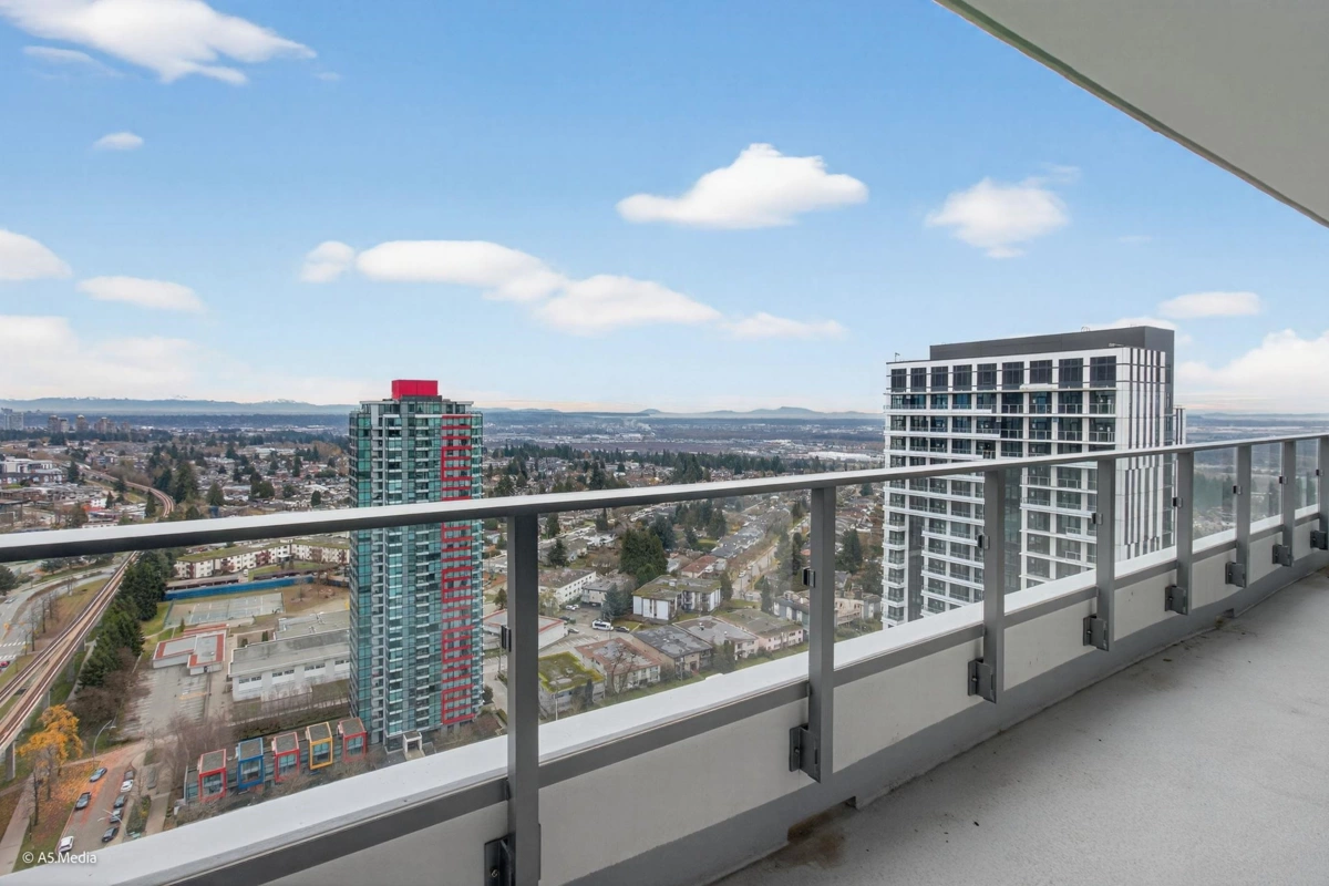 Laundry Room Photo of 2603 6511 Sussex Avenue, Burnaby, BC