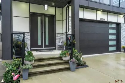36739 Dianne Brook Avenue, Abbotsford, BC, Abbotsford — Single Family Residence for sale