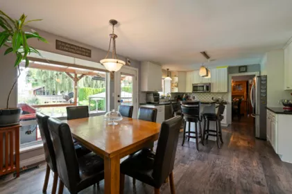 Breakfast Nook Photo of 21469 126 Avenue, Maple Ridge, BC