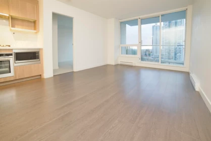 1703 13696 100 Avenue, Surrey, BC, Surrey — Apartment/Condo for sale