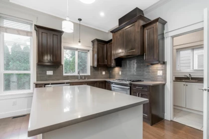 Office / Den Photo of 17349 1 Avenue, Surrey, BC