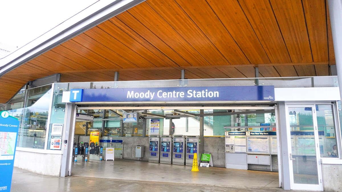 Mudroom Photo of 316 3038 St George Street, Port Moody, BC