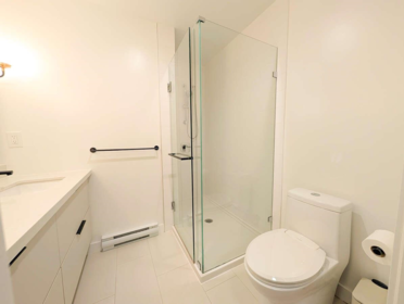 Primary Bathroom Photo of 316 3038 St George Street, Port Moody, BC