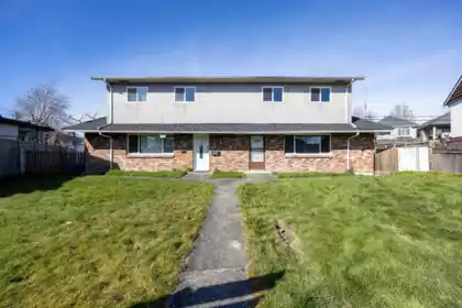 11493 Seabrook Crescent, Richmond, BC, Ironwood — 3 bed half duplex for sale