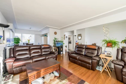 Kitchen Photo of 11181 90 Avenue, Delta, BC