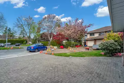 9280 Jaskow Place, Richmond, BC, Richmond — Single Family Residence for sale