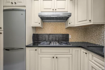 Entry Foyer Photo of 9280 Jaskow Place, Richmond, BC