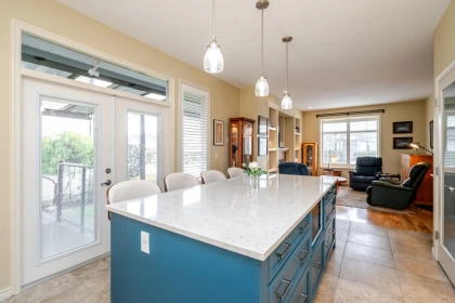 Kitchen Island Photo of 18759 66 Avenue, Surrey, BC