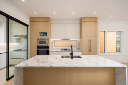 Guest Bathroom Photo of 7382 Maple Street, Vancouver, BC
