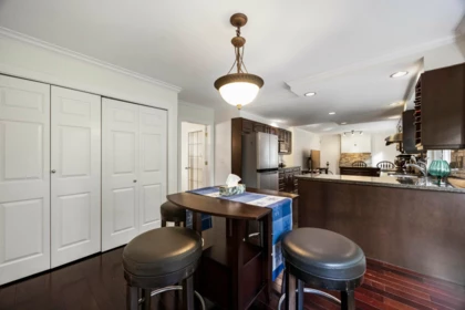 Breakfast Nook Photo of 1612 Plateau Crescent, Coquitlam, BC