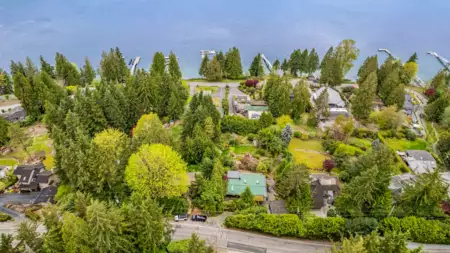 Fitness Center Photo Near 3543 Bedwell Bay Road, Belcarra, BC