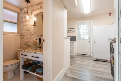 Basement Recreation Room Photo of 8971 145a Street, Surrey, BC