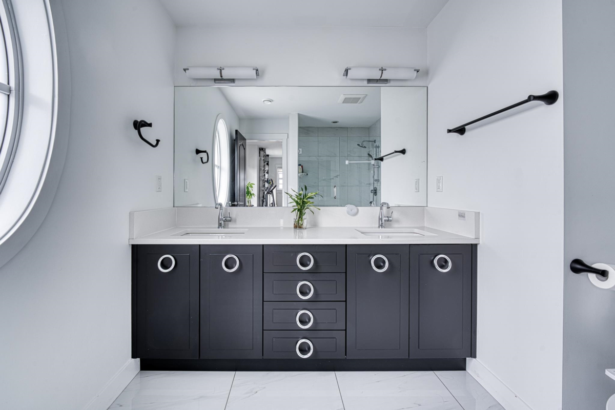 Bedroom 4 Photo of 3 10495 No. 2 Road, Richmond, BC