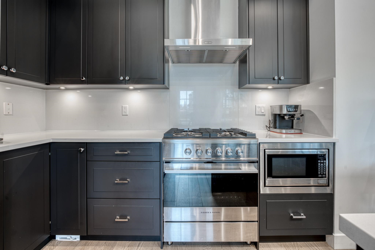 Dining Area Photo of 3 10495 No. 2 Road, Richmond, BC