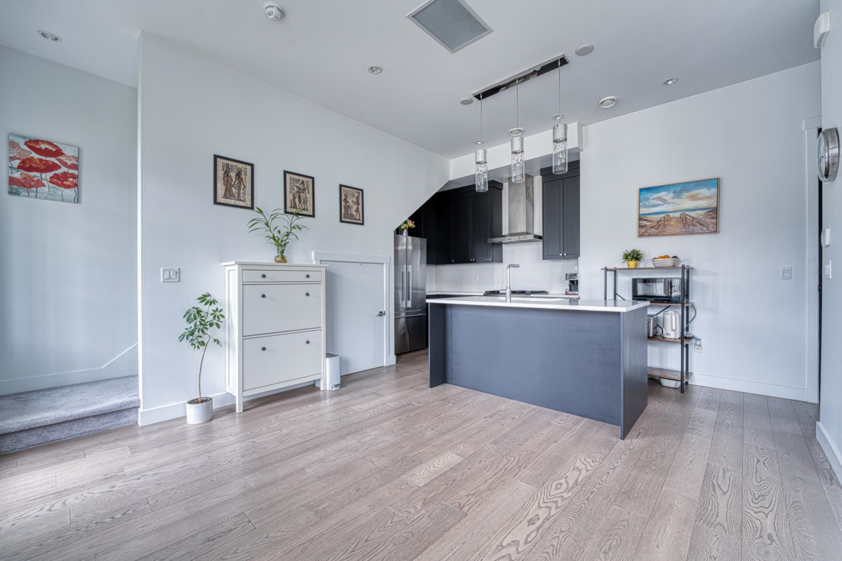 Powder Room Photo of 3 10495 No. 2 Road, Richmond, BC