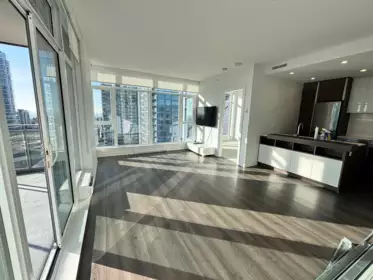 Powder Room Photo of 2009 4688 Kingsway, Burnaby, BC