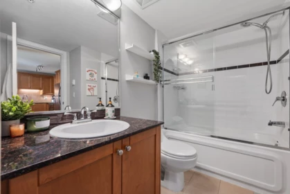Office / Den Photo of 412 1969 Westminster Avenue, Port Coquitlam, BC