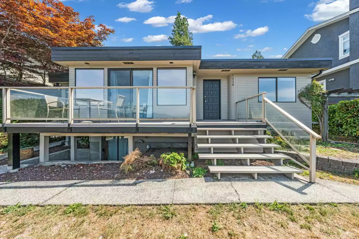 Basement Recreation Room Photo of 7238 Braeside Drive, Burnaby, BC