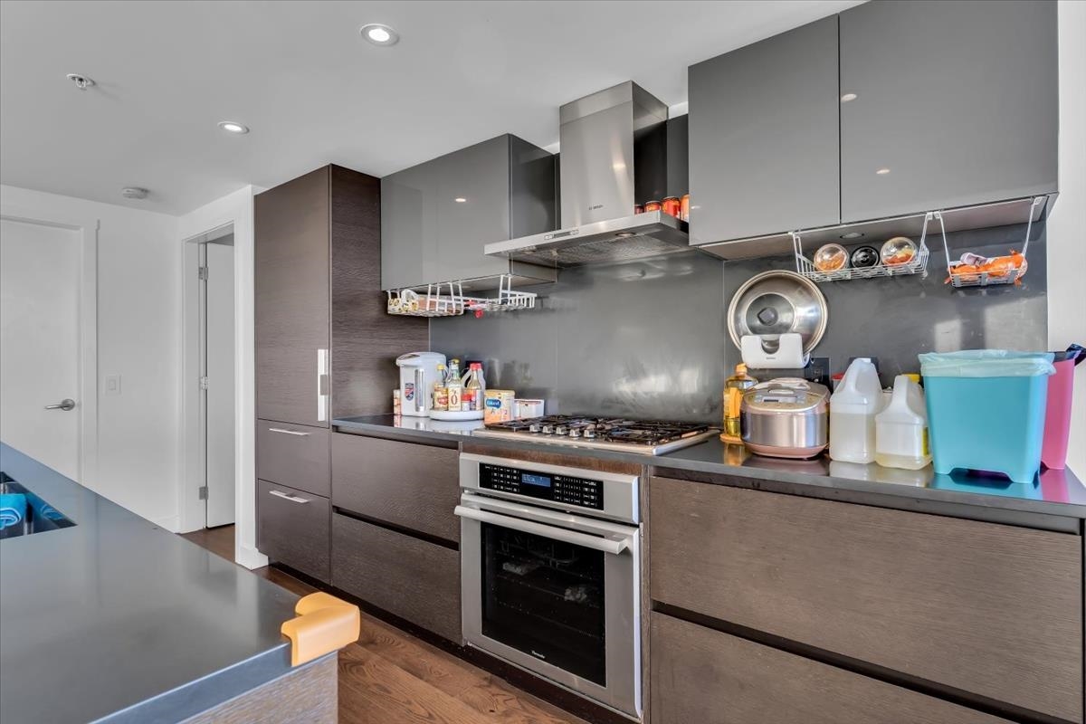 Walk-In Closet Photo of 607 1571 W 57th Avenue, Vancouver, BC