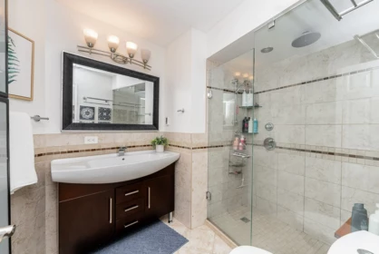 Guest Bathroom Photo of 2988 Fleet Street, Coquitlam, BC