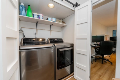 Office / Den Photo of 2988 Fleet Street, Coquitlam, BC