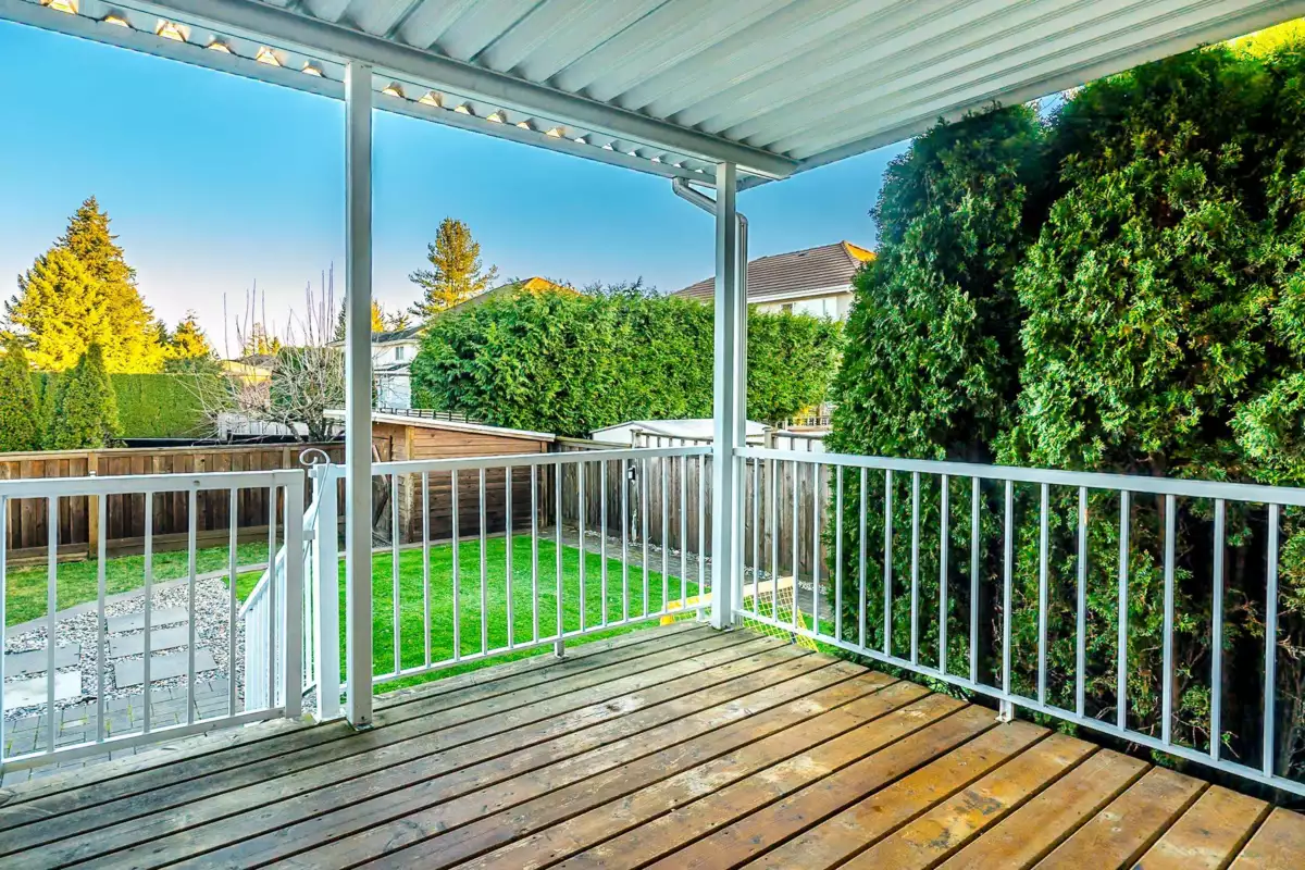 Dining Area Photo of 10820 164 Street, Surrey, BC