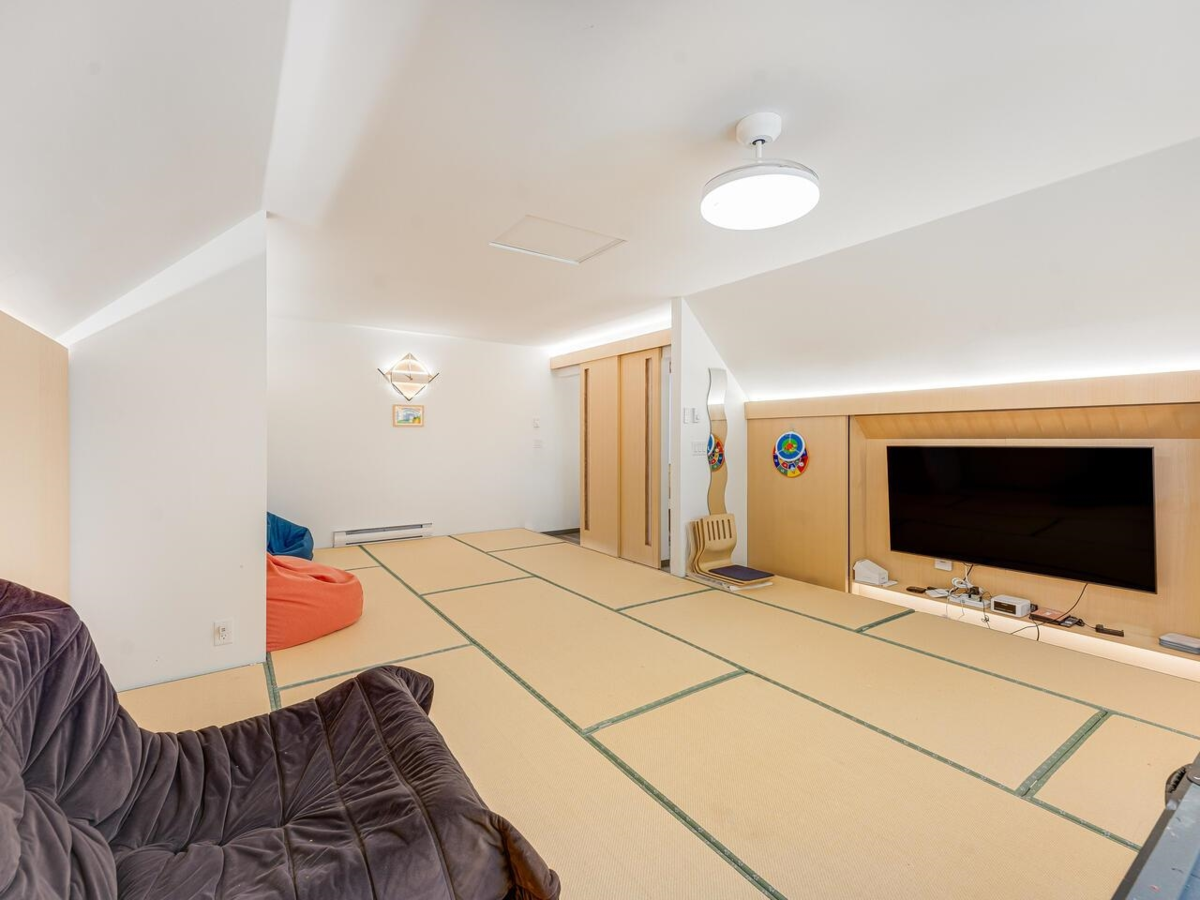 Guest Bathroom Photo of 11320 No. 1 Road, Richmond, BC