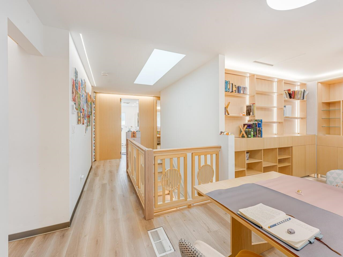 Loft / Bonus Room Photo of 11320 No. 1 Road, Richmond, BC