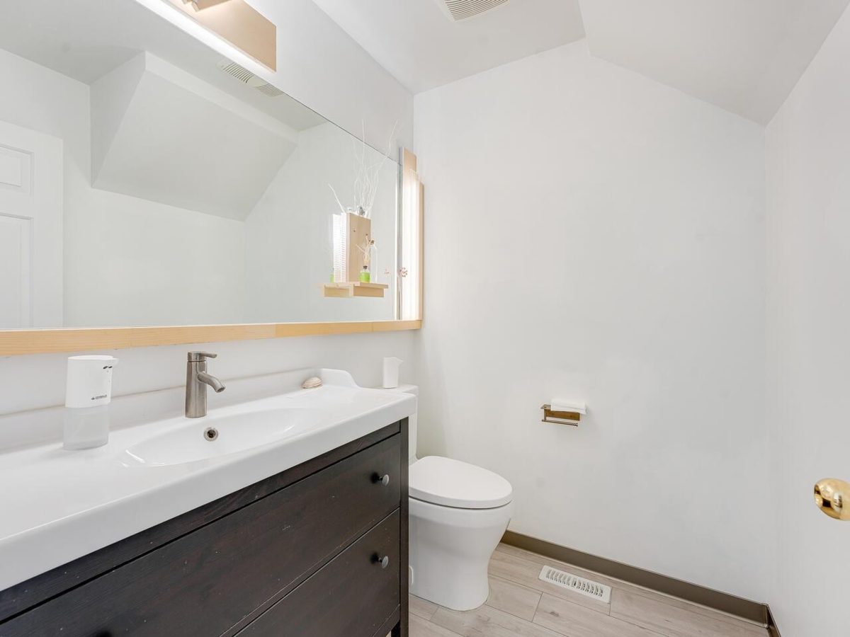 Staircase Photo of 11320 No. 1 Road, Richmond, BC