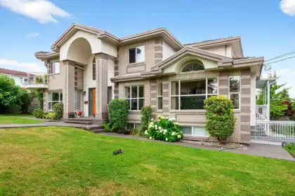 6297 Brantford Avenue, Burnaby, BC, Deer Lake — 6 bed single family residence for sale