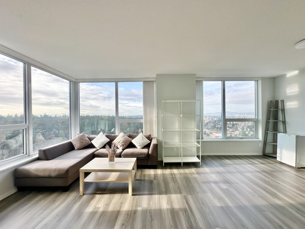 Breakfast Nook Photo of 2606 5883 Barker Avenue, Burnaby, BC