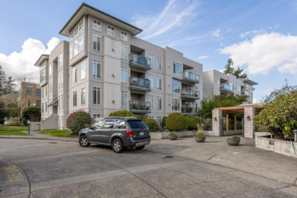 204 32075 George Ferguson Way, Abbotsford, BC, Abbotsford — Apartment/Condo for sale