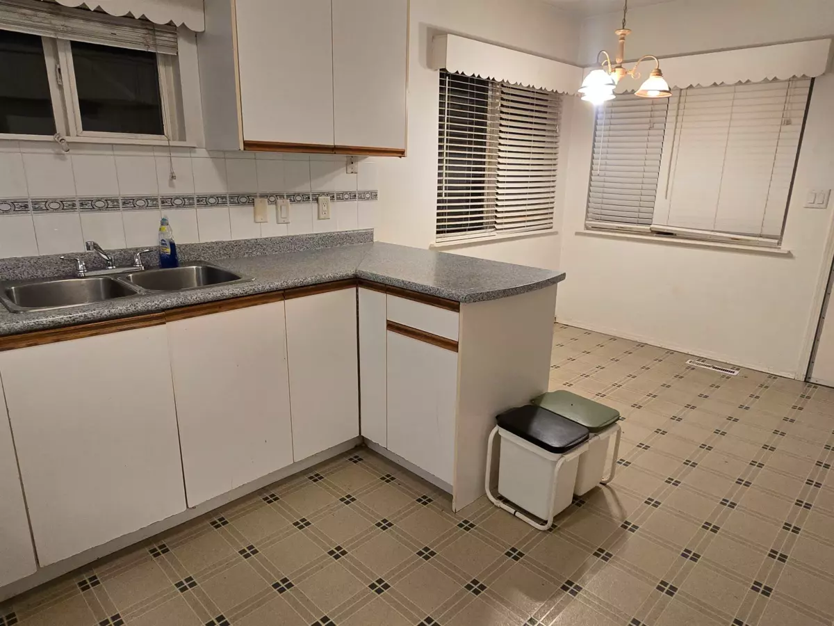 Office / Den Photo of 123 E 64th Avenue, Vancouver, BC