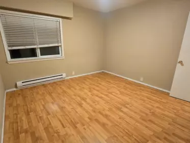 Walk-In Closet Photo of 123 E 64th Avenue, Vancouver, BC