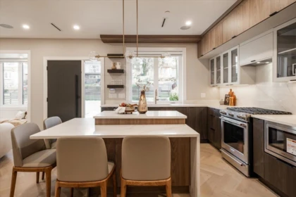 Breakfast Nook Photo of 1 6061 Sherbrooke Street, Vancouver, BC